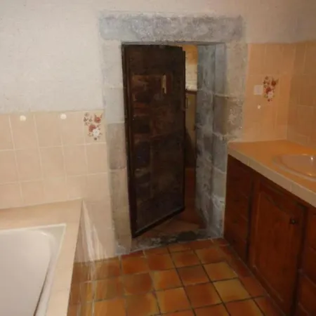 House Communal *